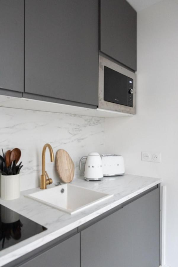 Appartamento Nice 37m With Balcony Near The Louvre *